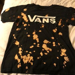 Men’s vans short sleeve tee!!
